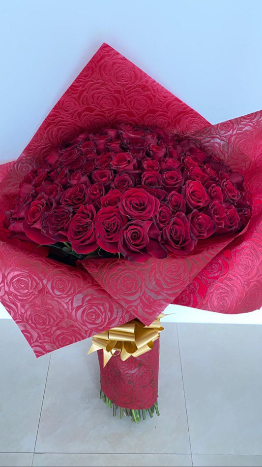 100 Long Stem Roses