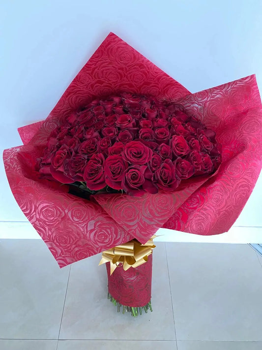 100 times I LOVE YOU Red Roses